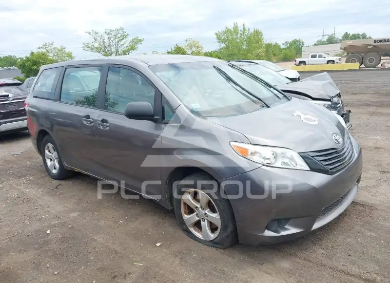 2014 Toyota SIENNA фото