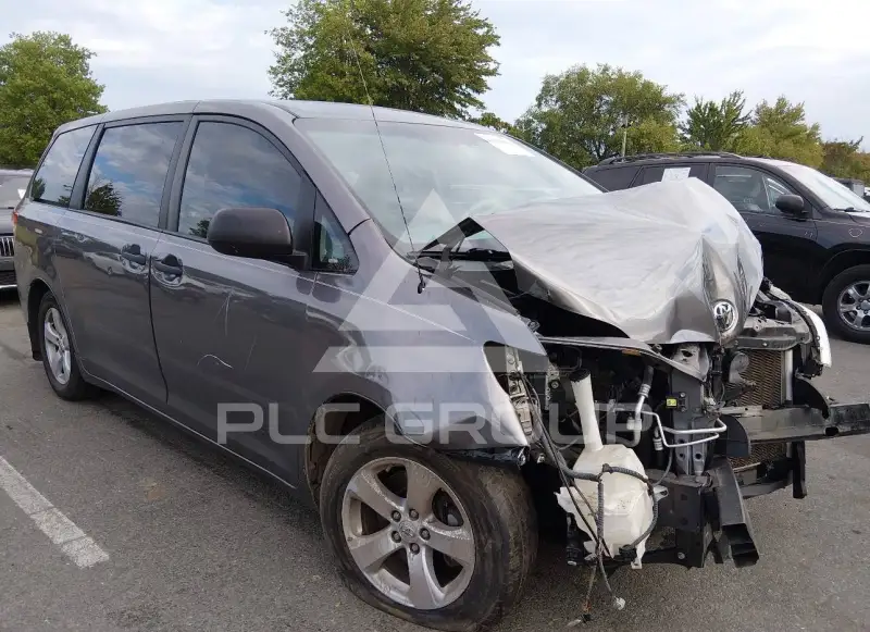 2014 Toyota SIENNA фото