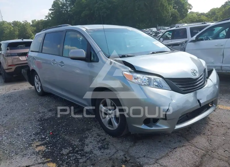 2014 Toyota SIENNA фото