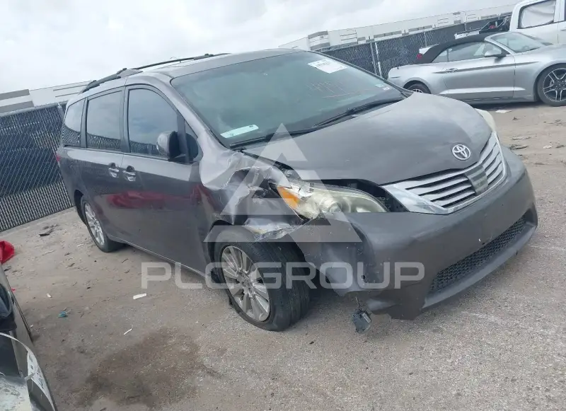 2014 Toyota SIENNA фото