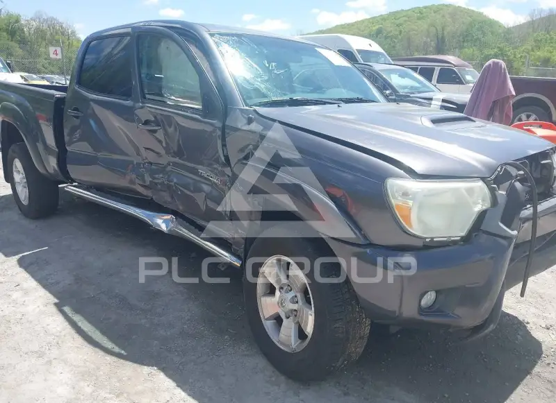 2014 Toyota TACOMA photo
