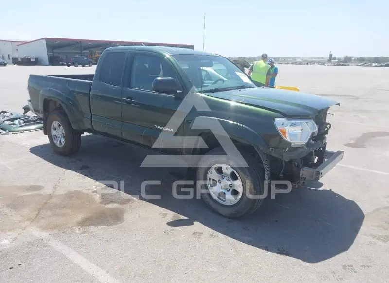 2014 Toyota TACOMA photo