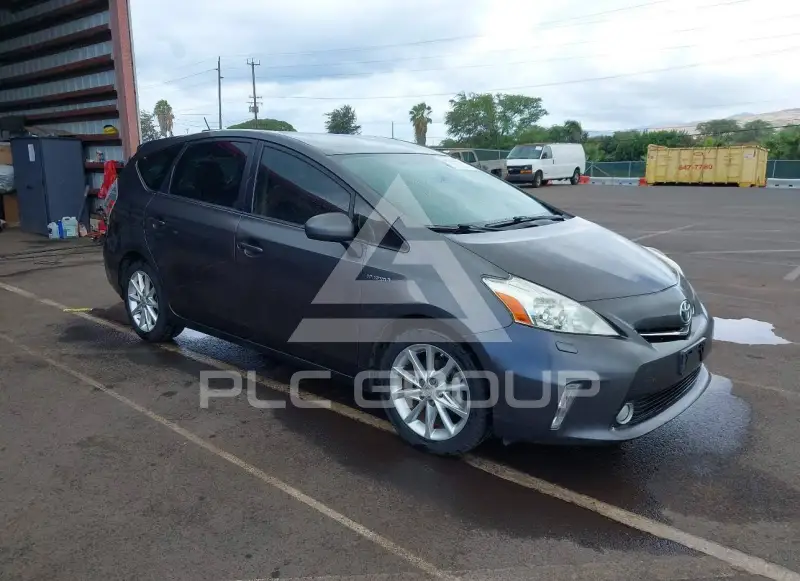 2014 Toyota PRIUS photo