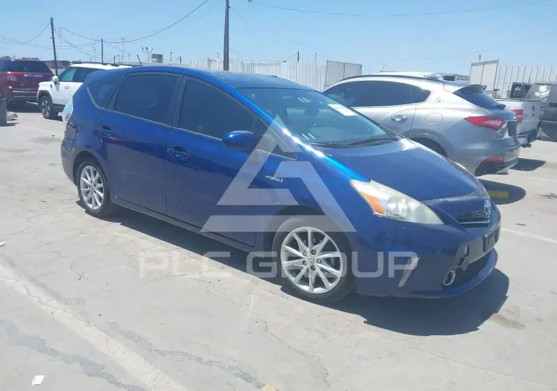 2014 Toyota PRIUS фото