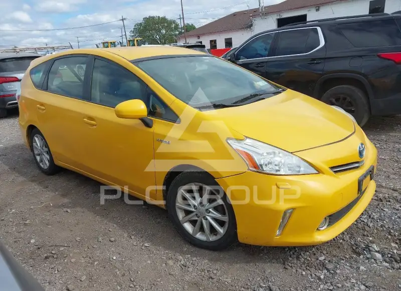 2014 Toyota PRIUS photo
