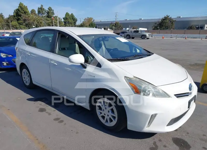 2014 Toyota PRIUS photo