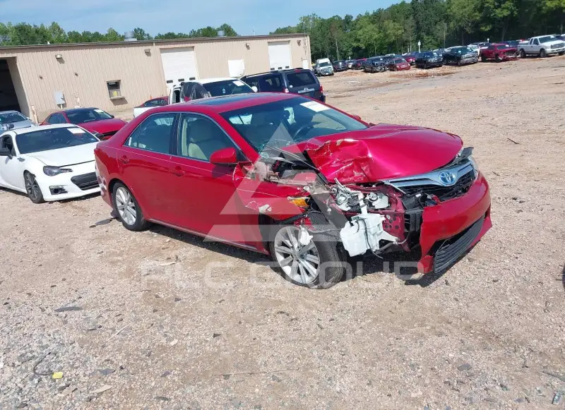 2014 Toyota CAMRY фото