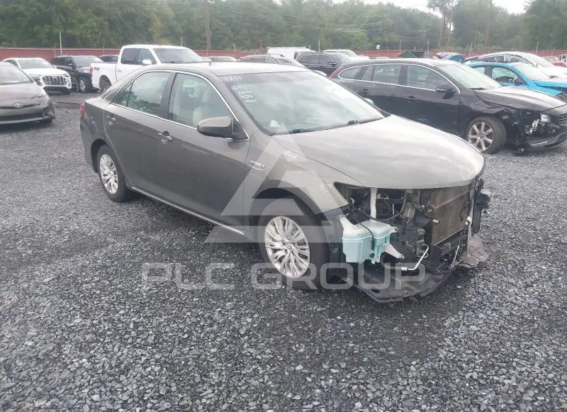 2014 Toyota CAMRY фото