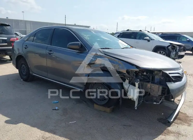 2014 Toyota CAMRY photo
