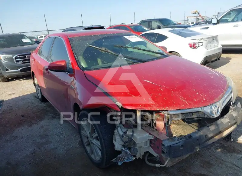 2014 Toyota CAMRY фото