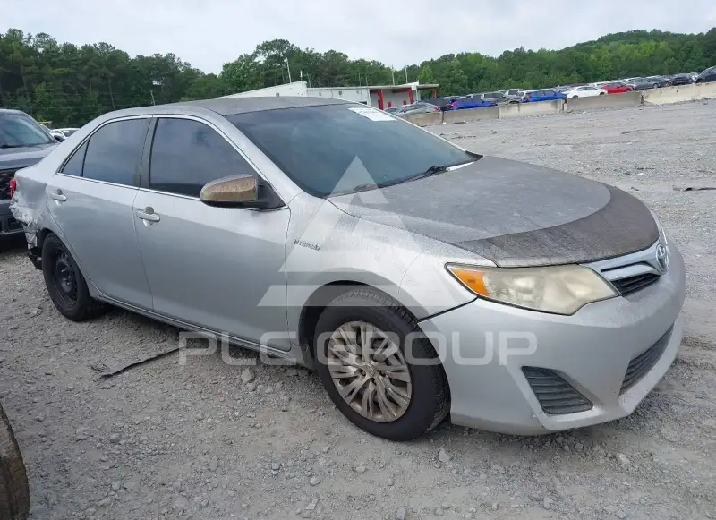 2014 Toyota CAMRY фото