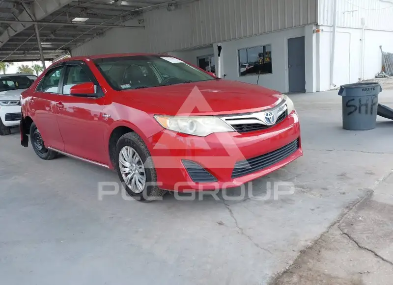 2014 Toyota CAMRY фото