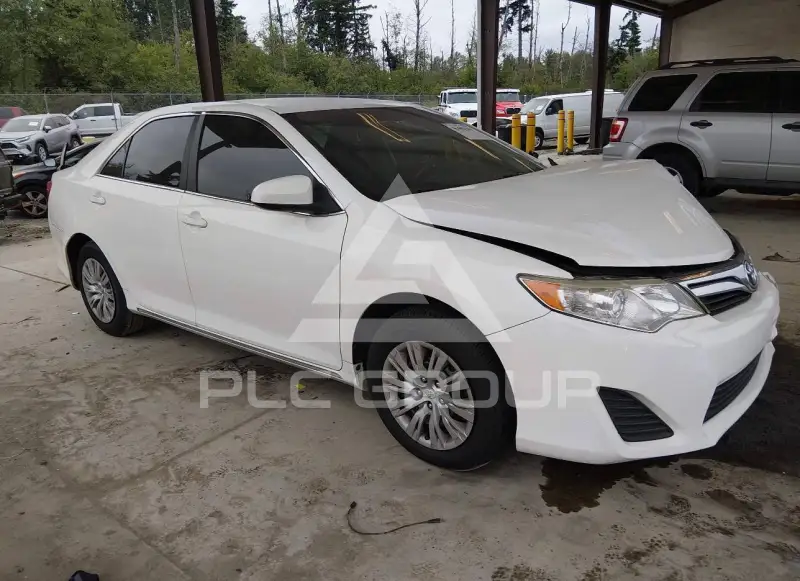 2014 Toyota CAMRY photo