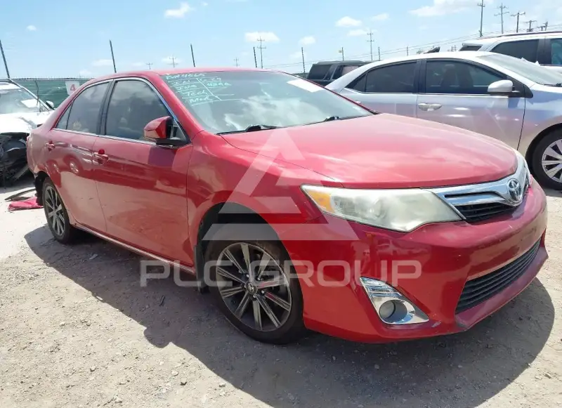 2014 Toyota CAMRY фото