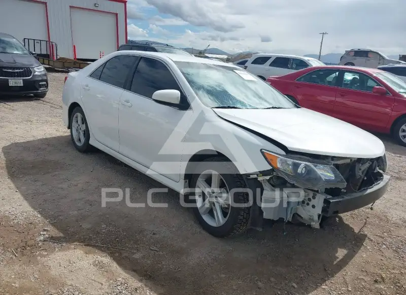2014 Toyota CAMRY фото