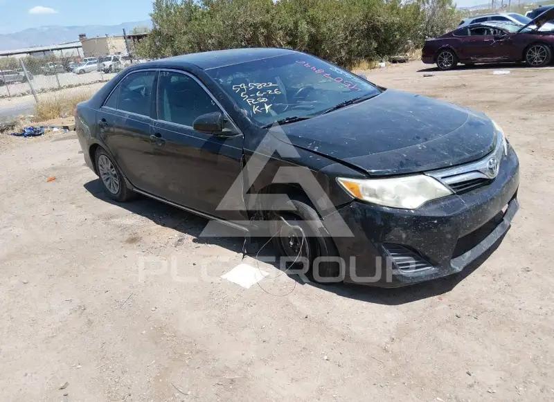 2014 Toyota CAMRY фото