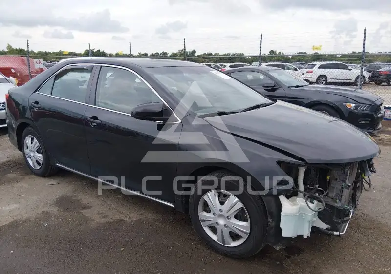 2014 Toyota CAMRY photo