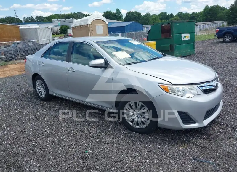 2014 Toyota CAMRY photo