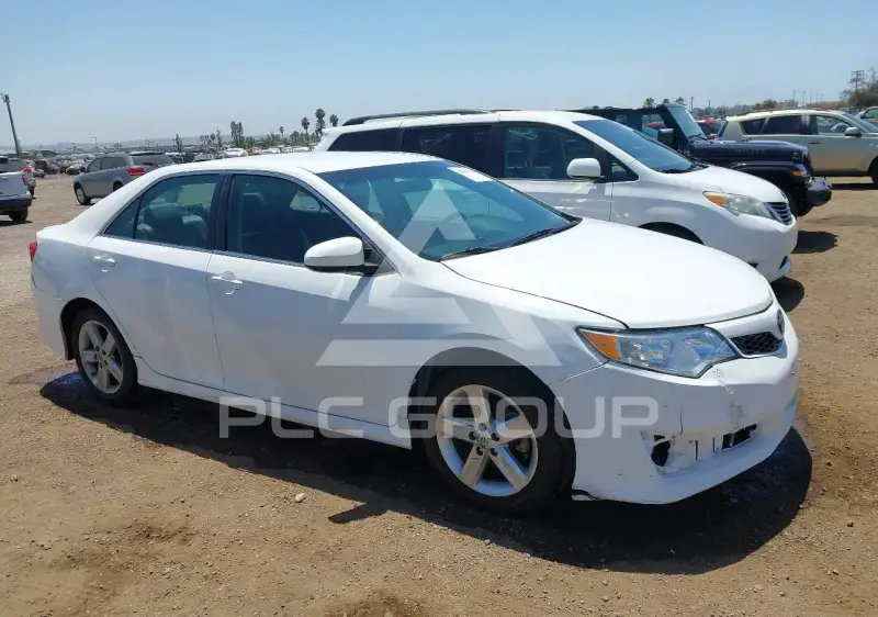 2014 Toyota CAMRY фото