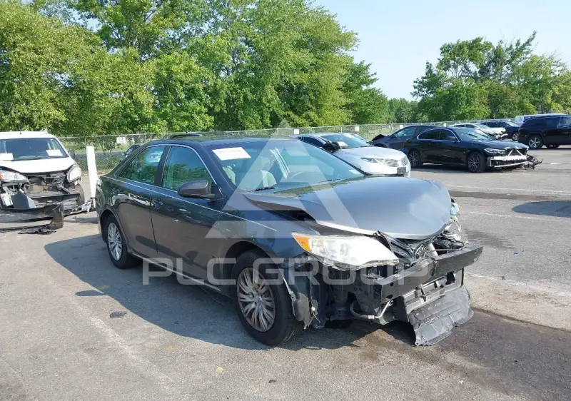 2014 Toyota CAMRY photo