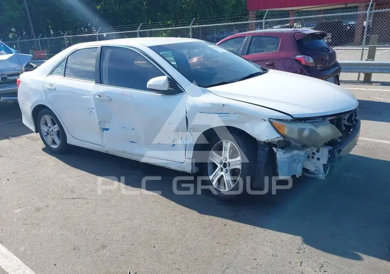 2014 Toyota CAMRY photo