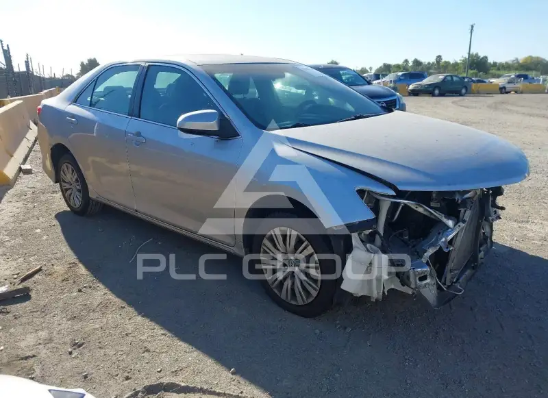 2014 Toyota CAMRY фото