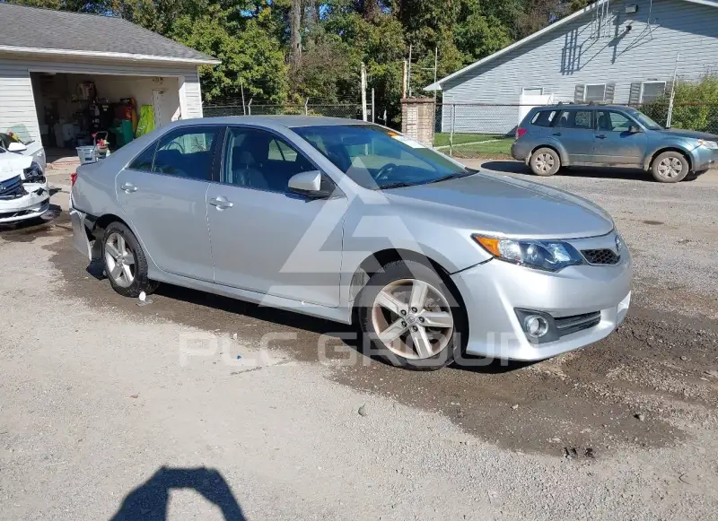 2014 Toyota CAMRY photo