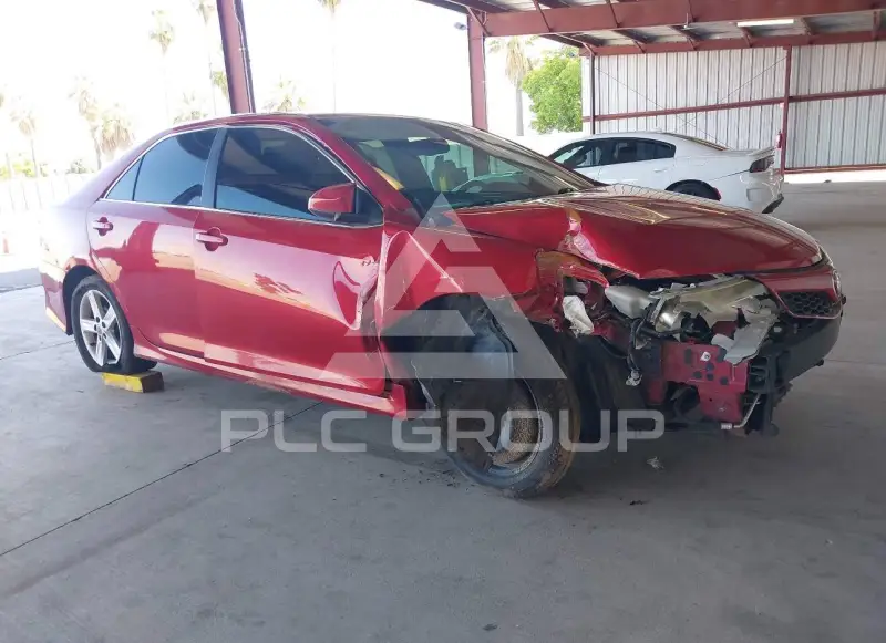 2014 Toyota CAMRY фото