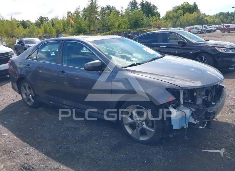 2014 Toyota CAMRY фото