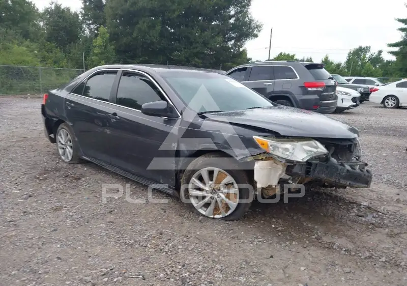 2014 Toyota CAMRY photo