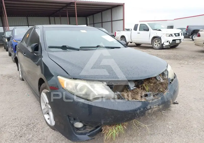 2014 Toyota CAMRY фото
