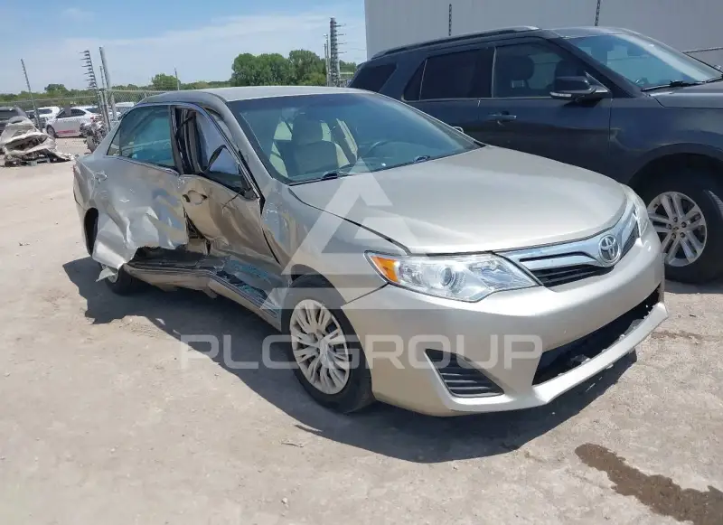 2014 Toyota CAMRY photo