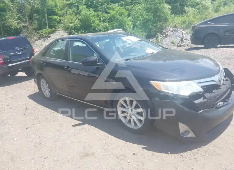 2014 Toyota CAMRY photo