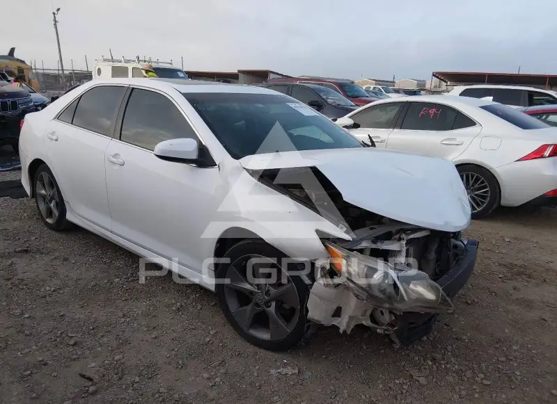 2014 Toyota CAMRY photo