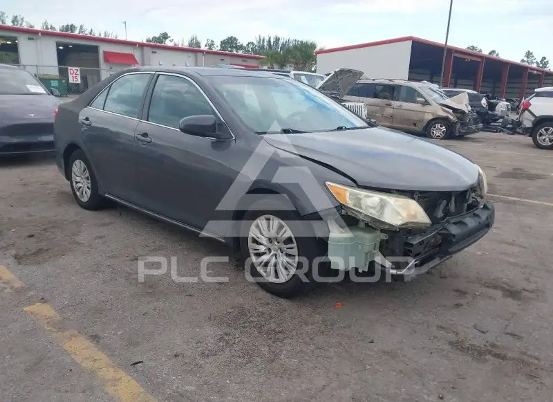 2014 Toyota CAMRY photo