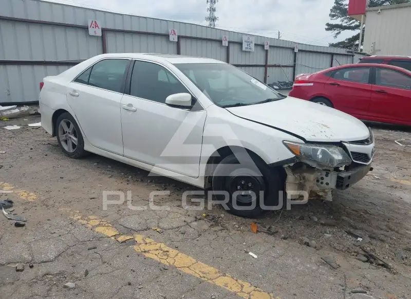 2014 Toyota CAMRY photo