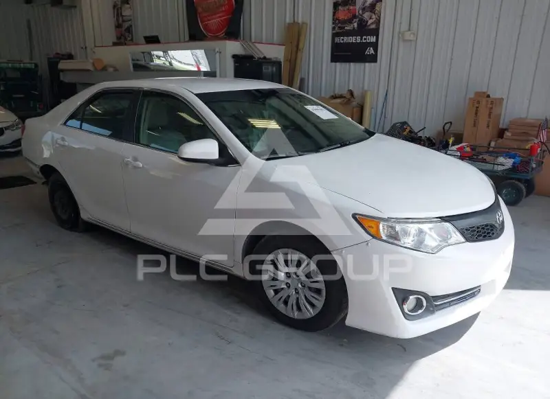 2014 Toyota CAMRY photo