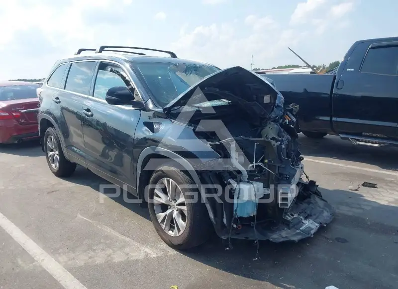 2014 Toyota Highlander фото