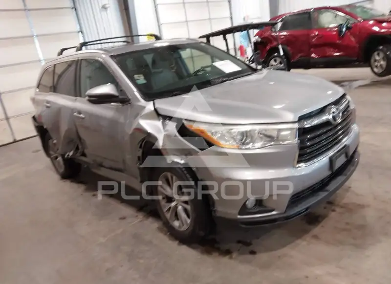 2014 Toyota Highlander фото