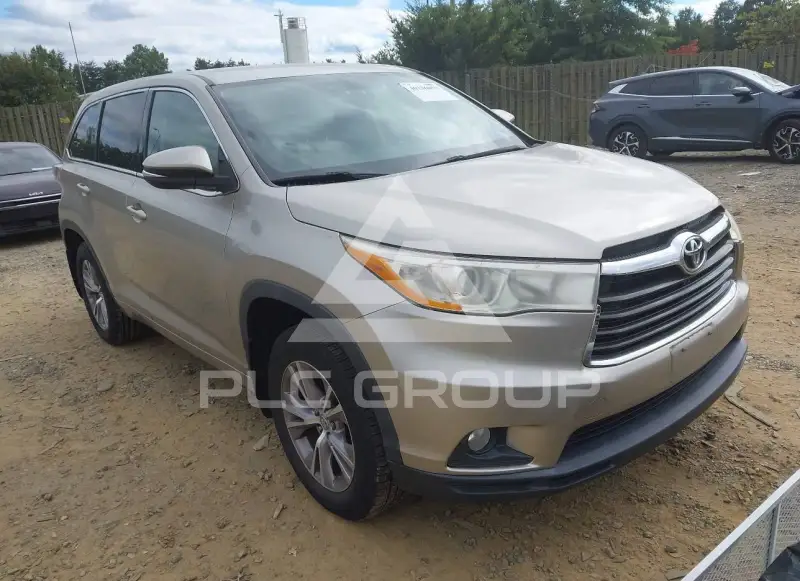 2014 Toyota Highlander фото