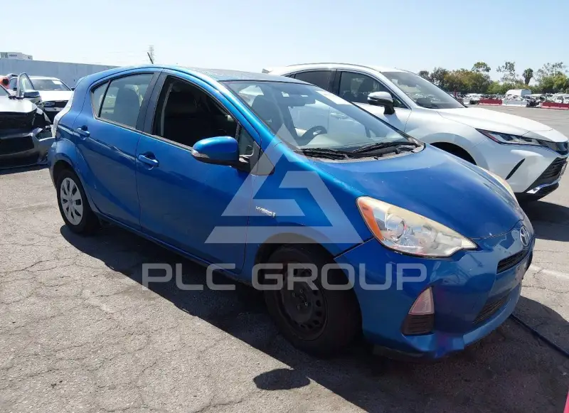 2014 Toyota PRIUS photo