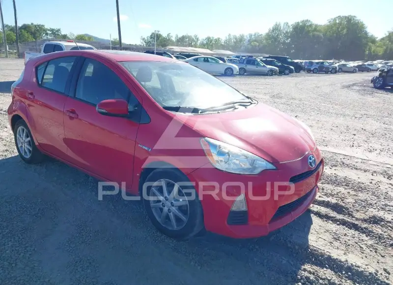 2014 Toyota PRIUS photo