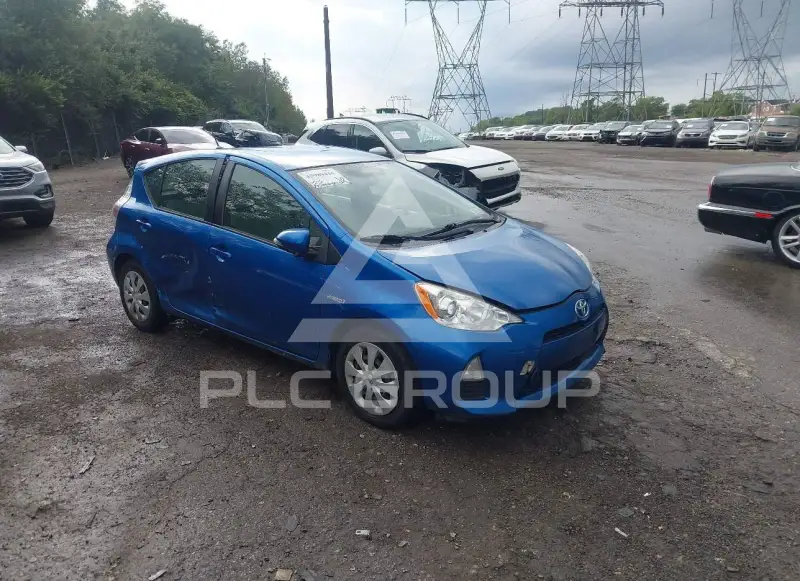 2014 Toyota PRIUS фото