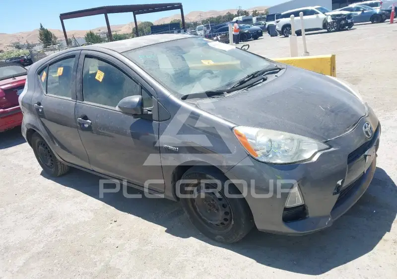 2014 Toyota PRIUS фото