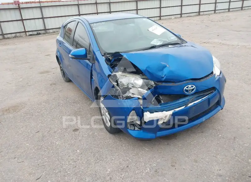 2014 Toyota PRIUS photo