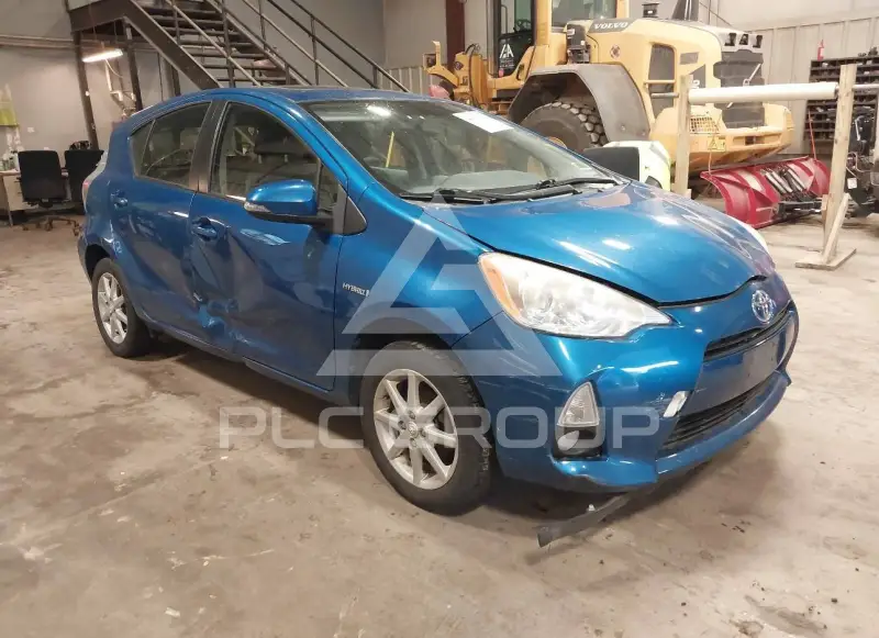 2014 Toyota PRIUS фото