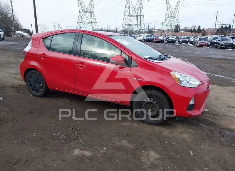 2014 Toyota PRIUS photo