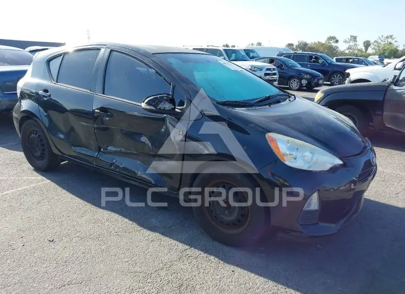 2014 Toyota PRIUS фото