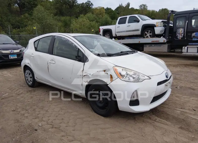 2014 Toyota PRIUS фото