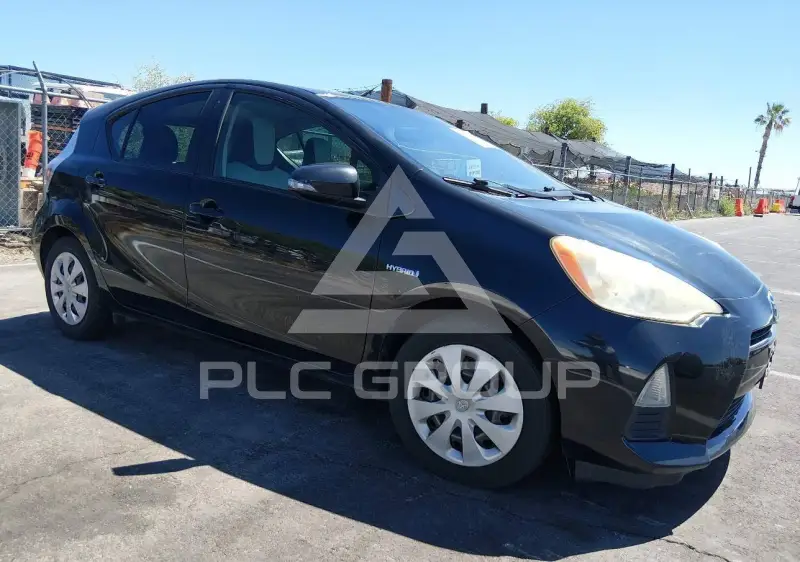 2014 Toyota PRIUS фото